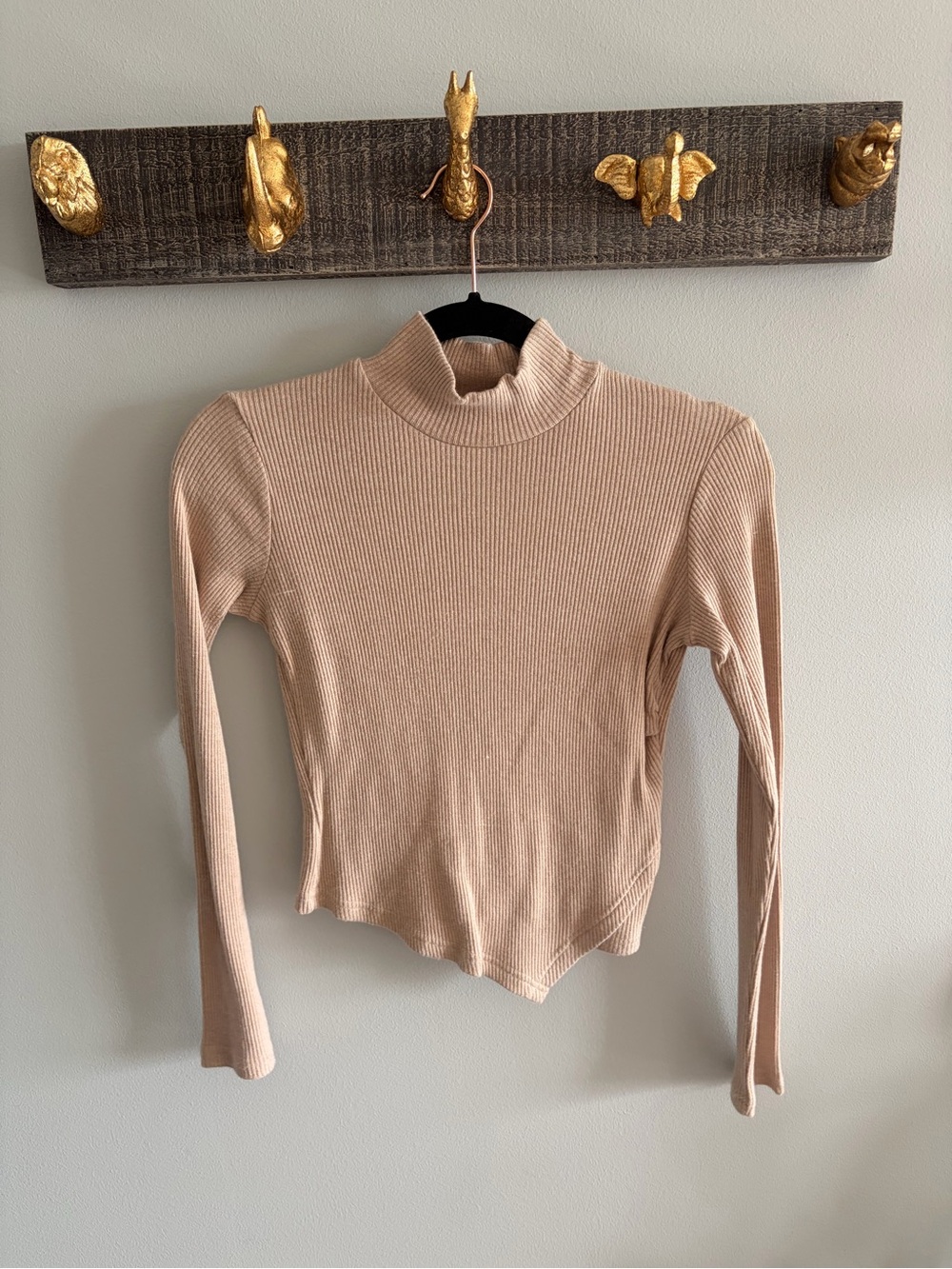 Paper Crane Ribbed Turtleneck Long-Sleeve Sweater in Beige Blush